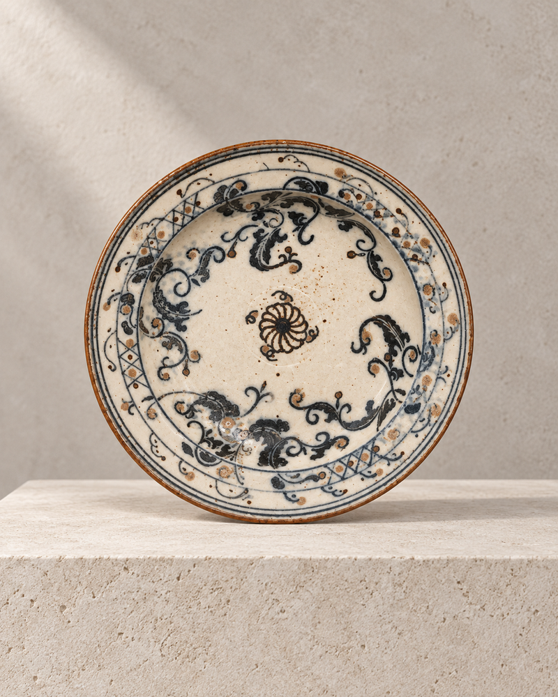 The Gilded Scroll Plate