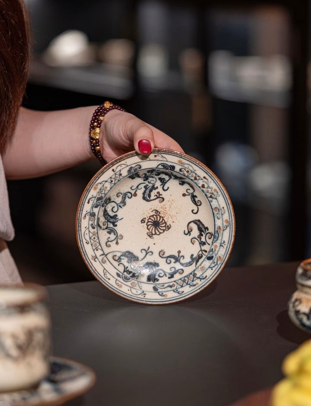 The Gilded Scroll Plate
