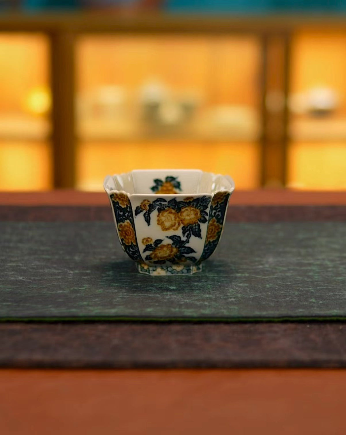 The Six-Petal Blossom Cup